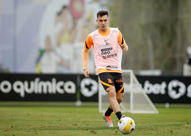 Treino Corinthians - Lucas Piton