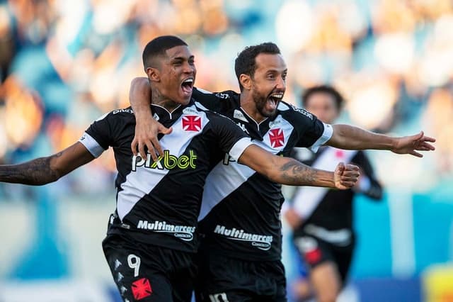 Raniel e Nene - Londrina x Vasco