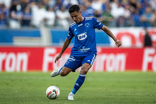 Neto Moura - Cruzeiro