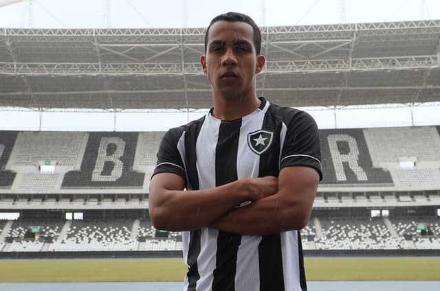 Breno - Botafogo