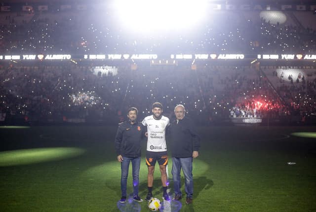 Yuri Alberto - Apresentação Corinthians