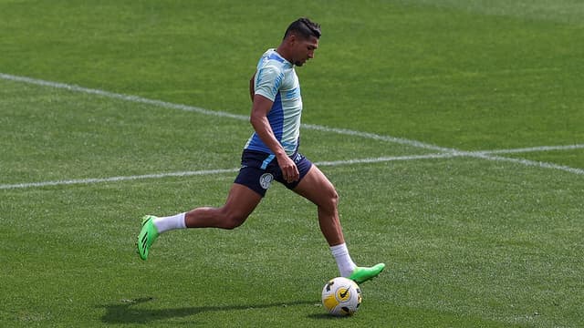 Rony - treino Palmeiras