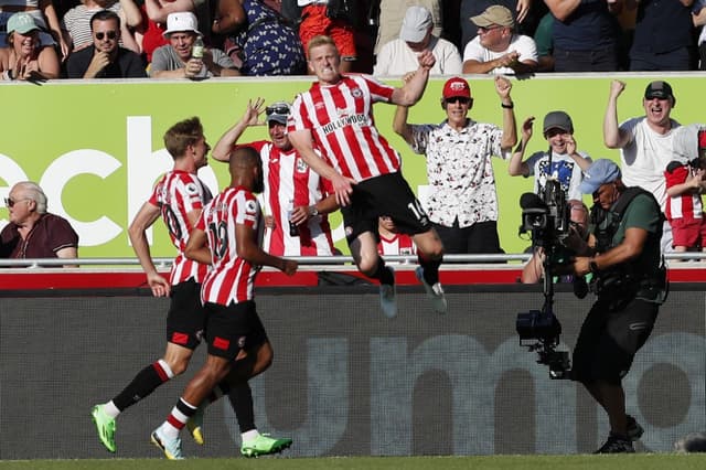 Brentford x Manchester United