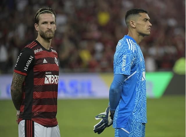 Flamengo - Léo Pereira e Santos