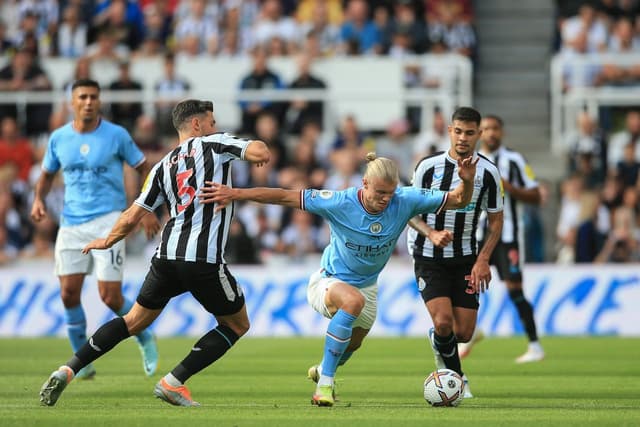 Newcastle x Manchester City