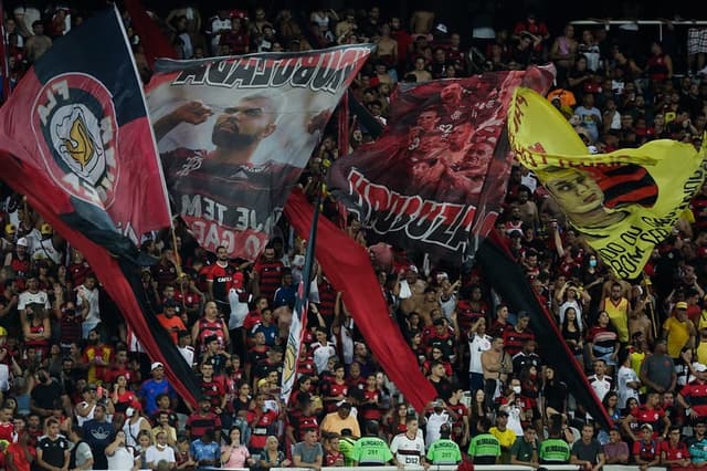 Flamengo - Torcida no Nilton Santos