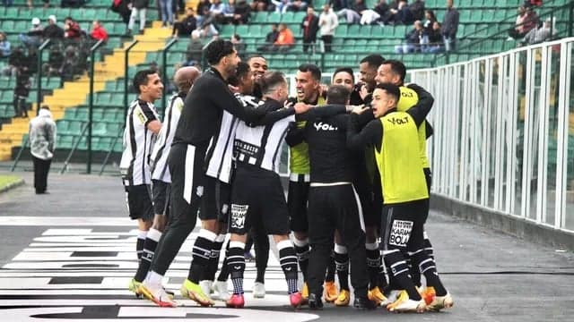 Figueirense x Vitória