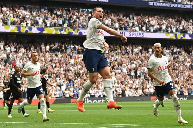 Tottenham x Fulham