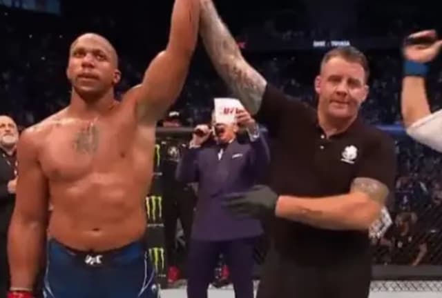 Gane foi o grande nome da estreia do UFC Paris e nocauteou Tuivasa (Foto: Reprodução)