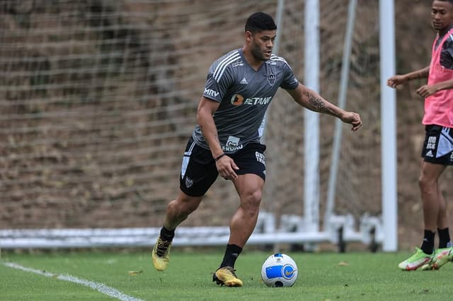 Hulk é um dos pendurados do Atlético-MG