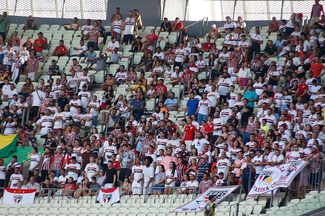 Torcida do São Paulo no Castelão - Ceará x São Paulo - Brasileirão