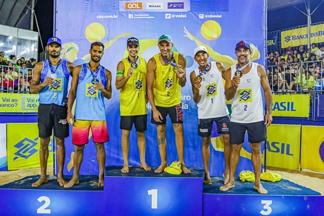 Pódio masculino do Aberto da 11ª etapa, em João Pessoa