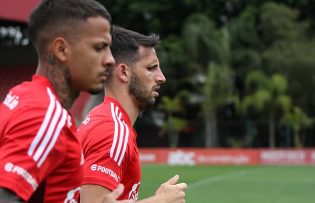 Diego Costa e Calleri - treino São Paulo