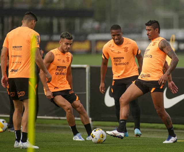 Treino Corinthians - Paulinho