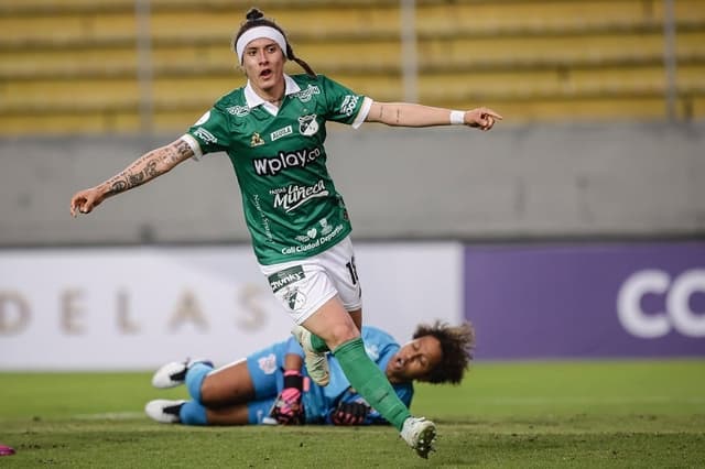 Corinthians x Deportivo Cali - Ingrid Guerra