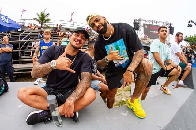 Gabigol e Gabriel Medina