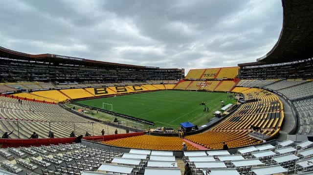 Estádio Monumental Isidro Romero