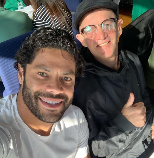 Hulk e amigo Jonas Bossa