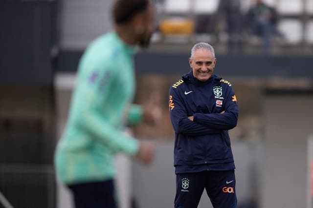 Tite - Treino Seleção Brasileira Turim