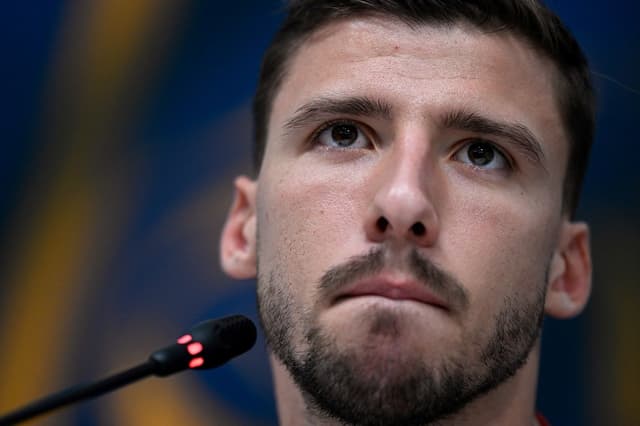 Portugal - Rúben Dias