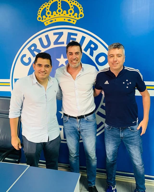 Empresário Agustín Almendra - Cruzeiro