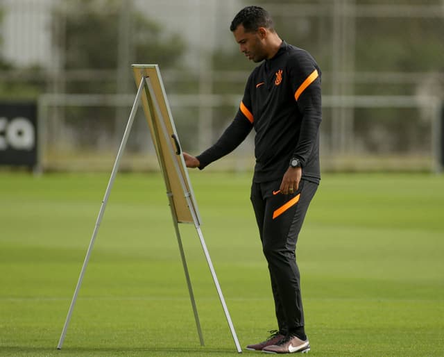 Fernando Lázaro - Treino Corinthians