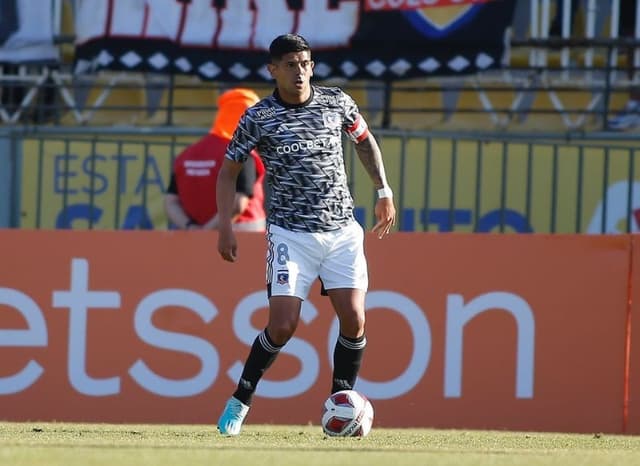 Esteban Pavez - Colo-Colo