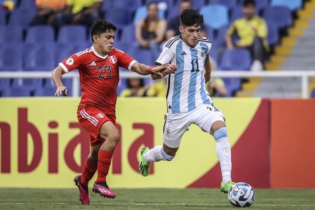 Argentina e Peru duelaram pelo Sul-Americano Sub-20