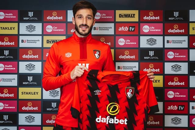 Matías Viña no Bournemouth