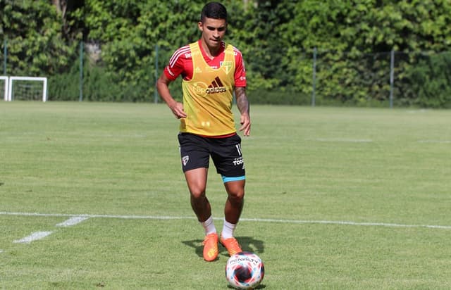 Nestor treino São Paulo