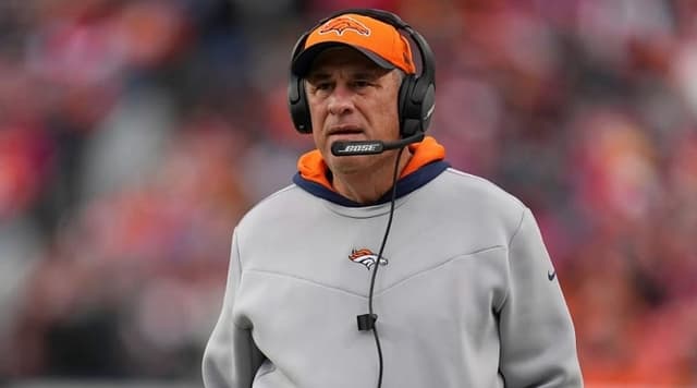 Vic Fangio foi head coach do Denver Broncos entre 2019 e 2021