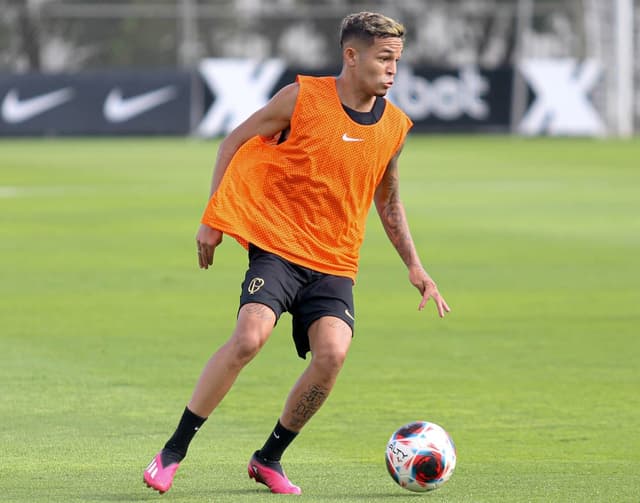 Adson - Treino Corinthians