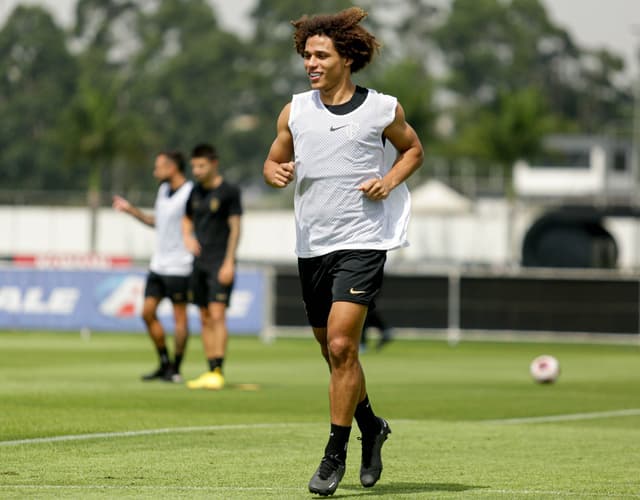 Guilherme Biro - Treino Corinthians