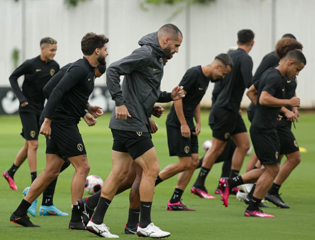 Treino Corinthians - Renato Augusto e Yuri Alberto