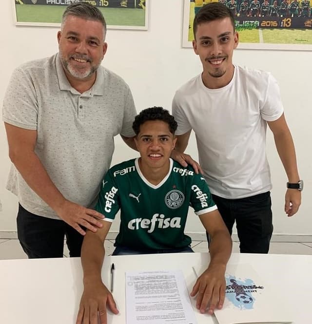 Jhonatan Palmeiras