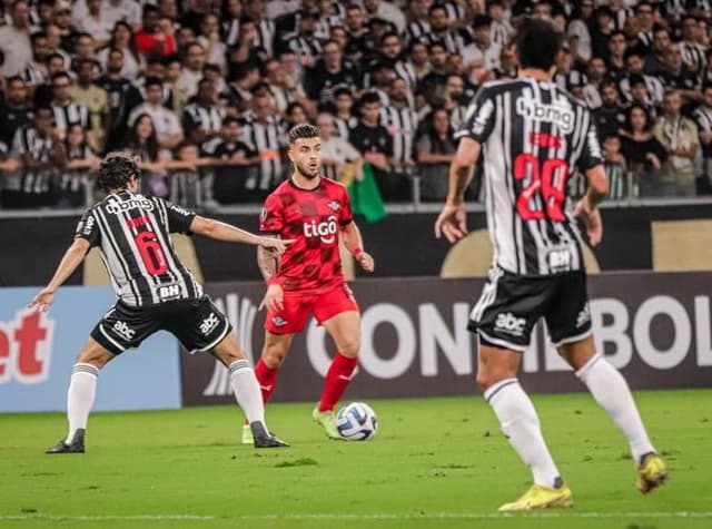 Atlético-MG x Libertad - Tito Villalba