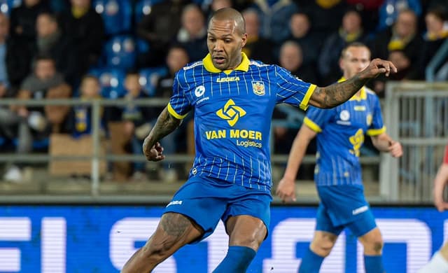 Éverton Luiz - SK Beveren