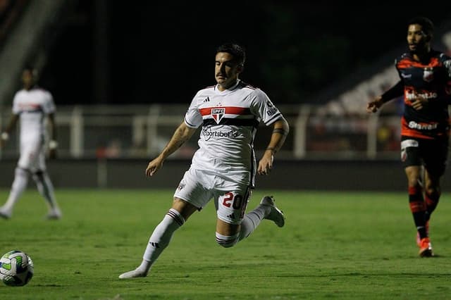 Gabriel Neves - São Paulo