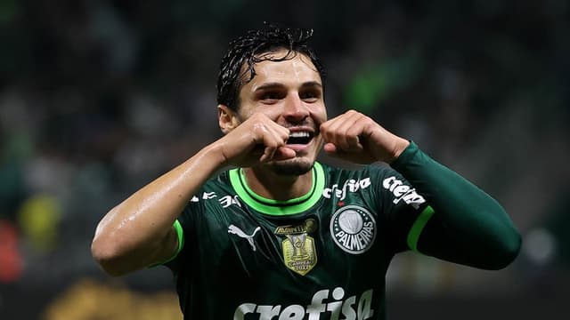 Raphael Veiga Palmeiras