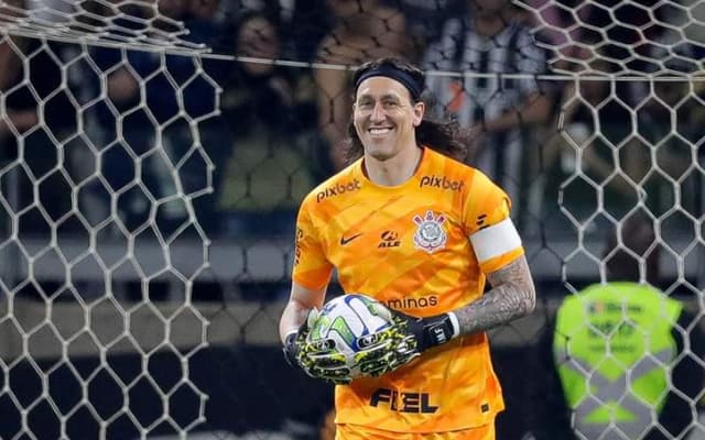 Cassio-defende-dois-penaltis-em-classificacao-do-Corinthians-Foto-Divulgacao-aspect-ratio-512-320