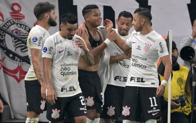 Corinthians-Wesley-Newells-aspect-ratio-512-320