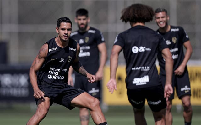 Lucas-Verissimo-Treino-Corinthians-scaled-aspect-ratio-512-320