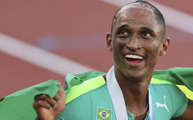 Piu é campeão do mundo e medalhista olímpico (Foto: ANDY LYONS / via AFP)