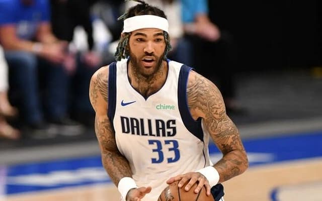 Willie-Cauley-Stein-aspect-ratio-512-320