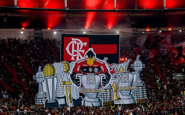 torcida_flamengo_mosaico-scaled-aspect-ratio-512-320