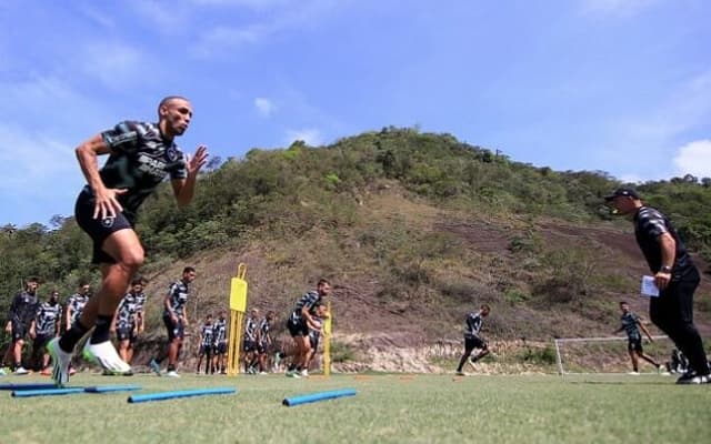 treino-botafogo-2023-aspect-ratio-512-320