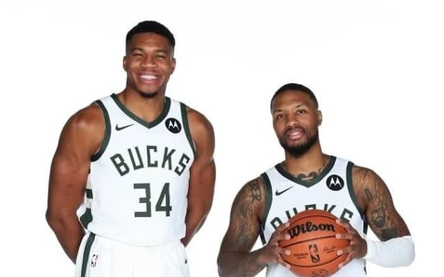 Giannis-Antetokounmpo-Damian-Lillard-aspect-ratio-512-320