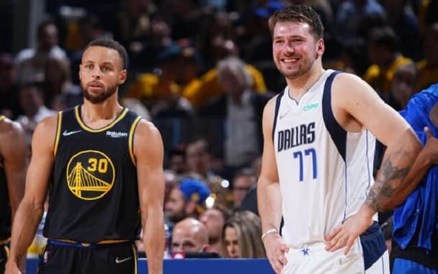 Stephen-Curry-Luka-Doncic-aspect-ratio-512-320