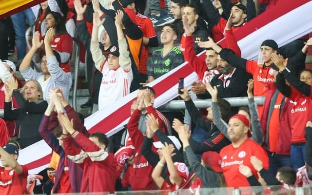 Torcida-Internacional-aspect-ratio-512-320