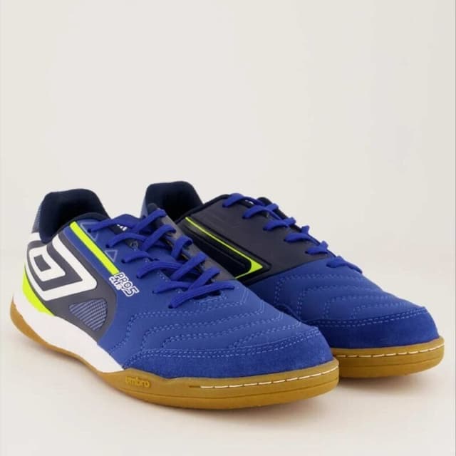 chuteira-de-futsal-umbro-scaled-aspect-ratio-320-320